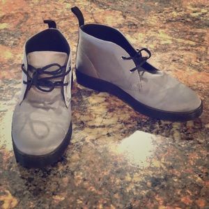 Dr. Martens Daytona Boot